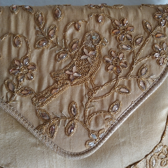 Floral Bag! - Picture 4 of 11